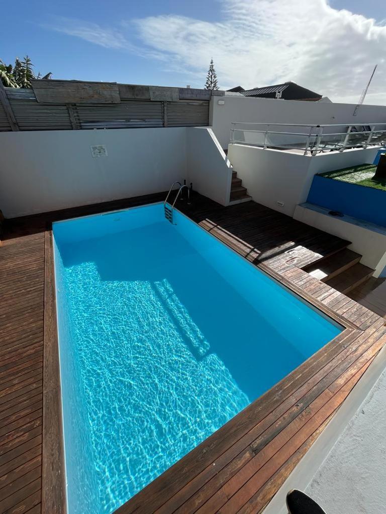 Hostel Azorazul - Pool & Suite Понта-Делгада Екстер'єр фото