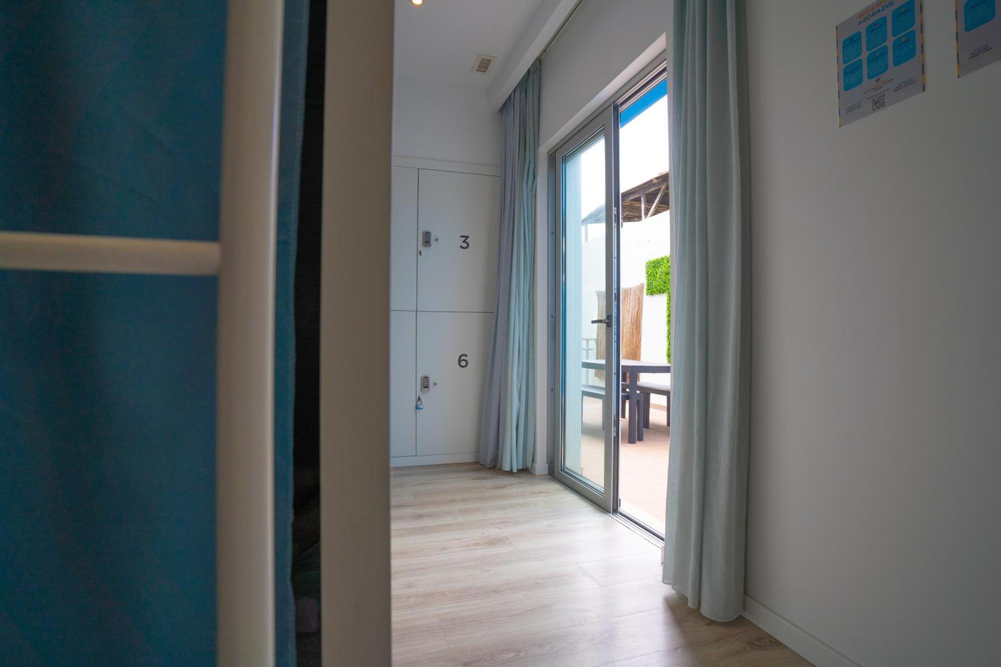 Hostel Azorazul - Pool & Suite Понта-Делгада Екстер'єр фото