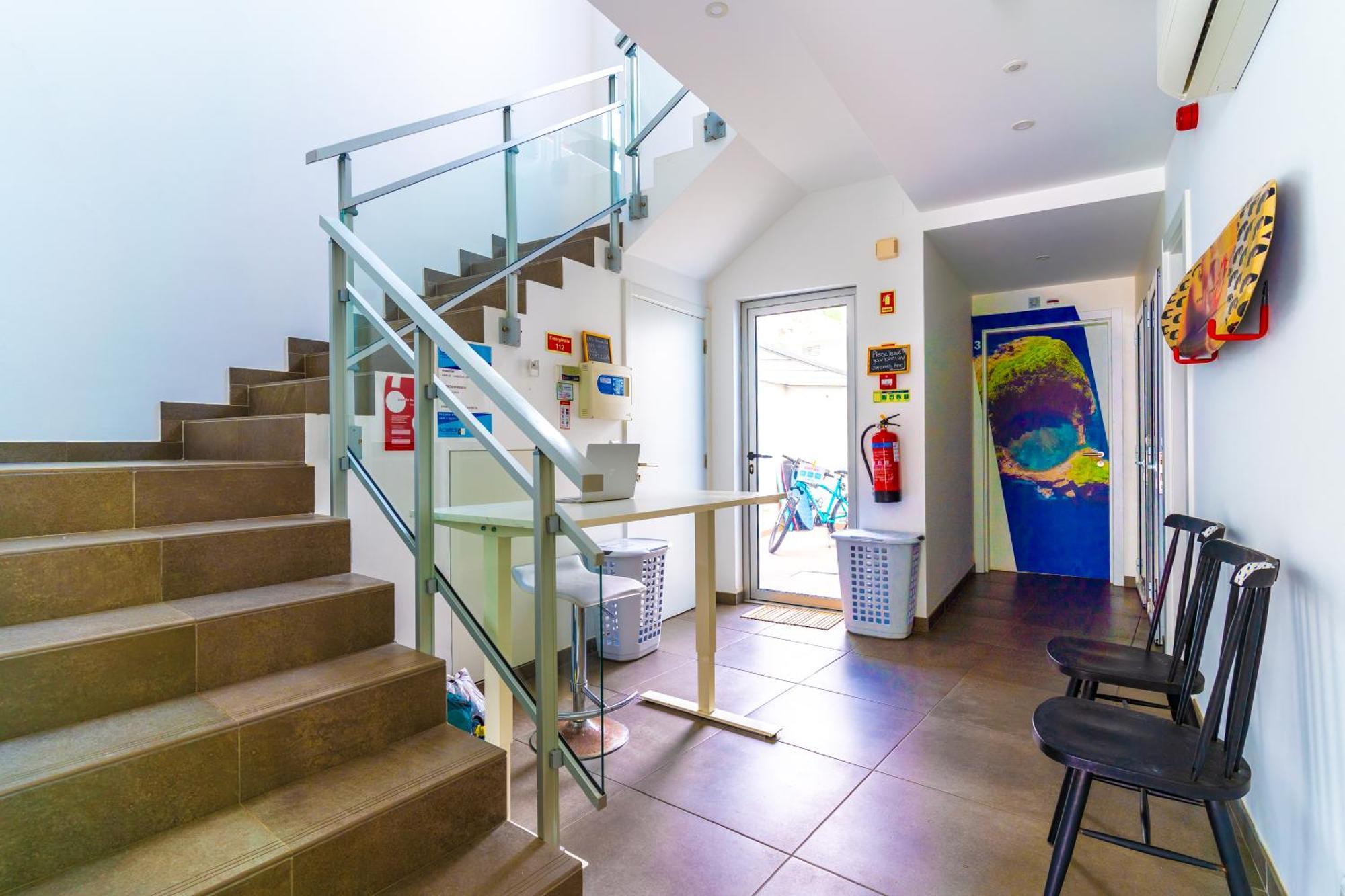 Hostel Azorazul - Pool & Suite Понта-Делгада Екстер'єр фото