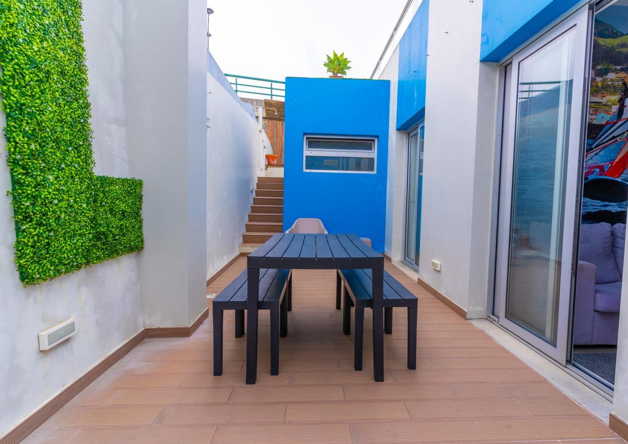 Hostel Azorazul - Pool & Suite Понта-Делгада Екстер'єр фото