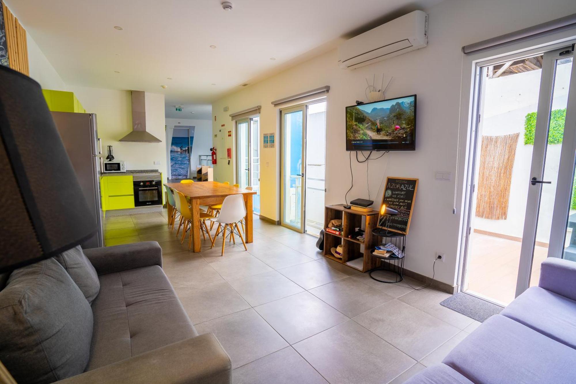 Hostel Azorazul - Pool & Suite Понта-Делгада Екстер'єр фото