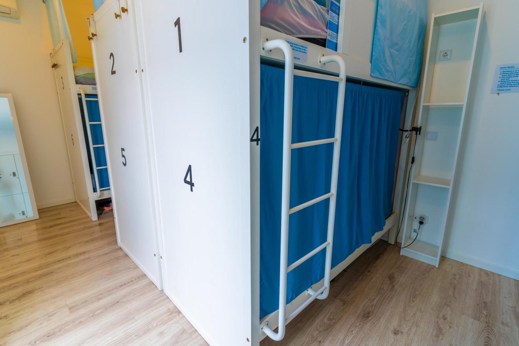 Hostel Azorazul - Pool & Suite Понта-Делгада Екстер'єр фото